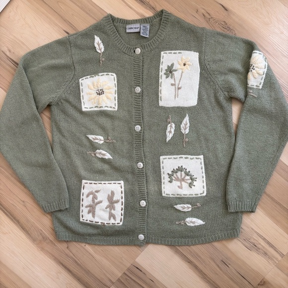 Vintage Spring floral embroidered cardigan leaves Cottagecore Fairycore Small - Picture 2 of 9